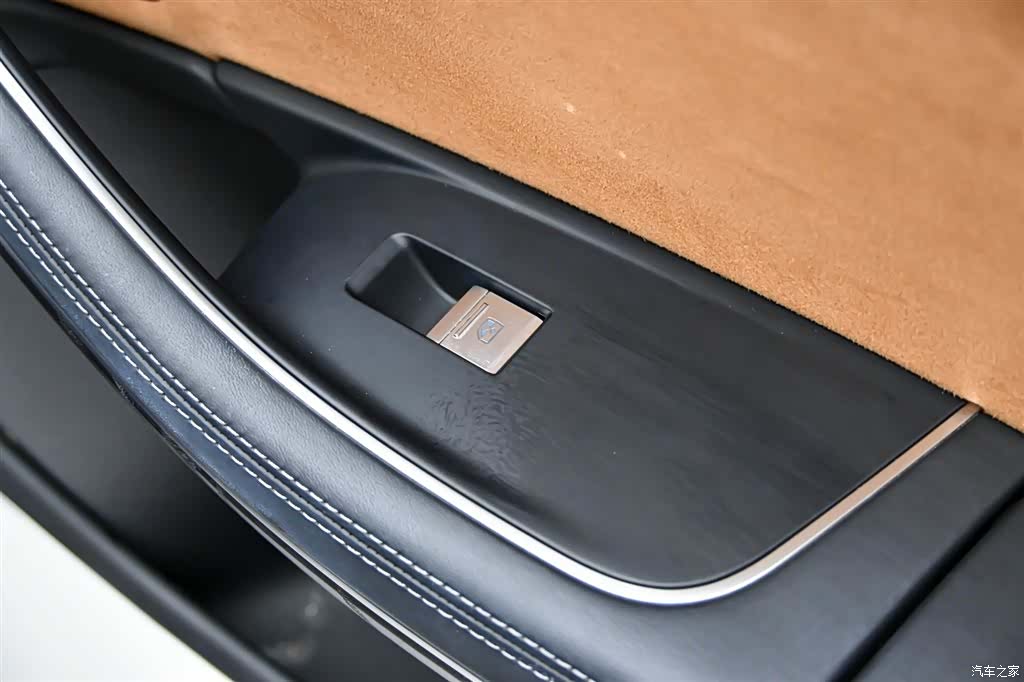 Audi A8L, 2024 30