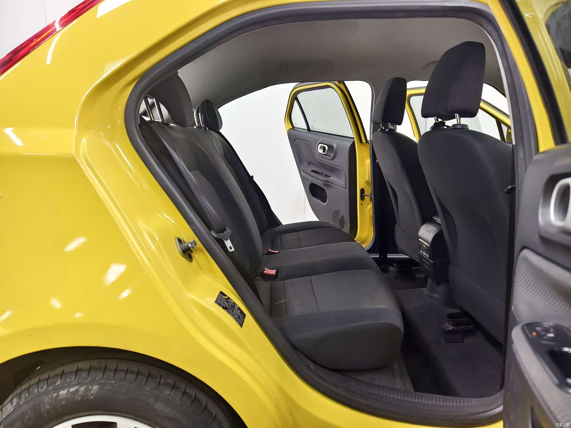 MG 3, 2015 15