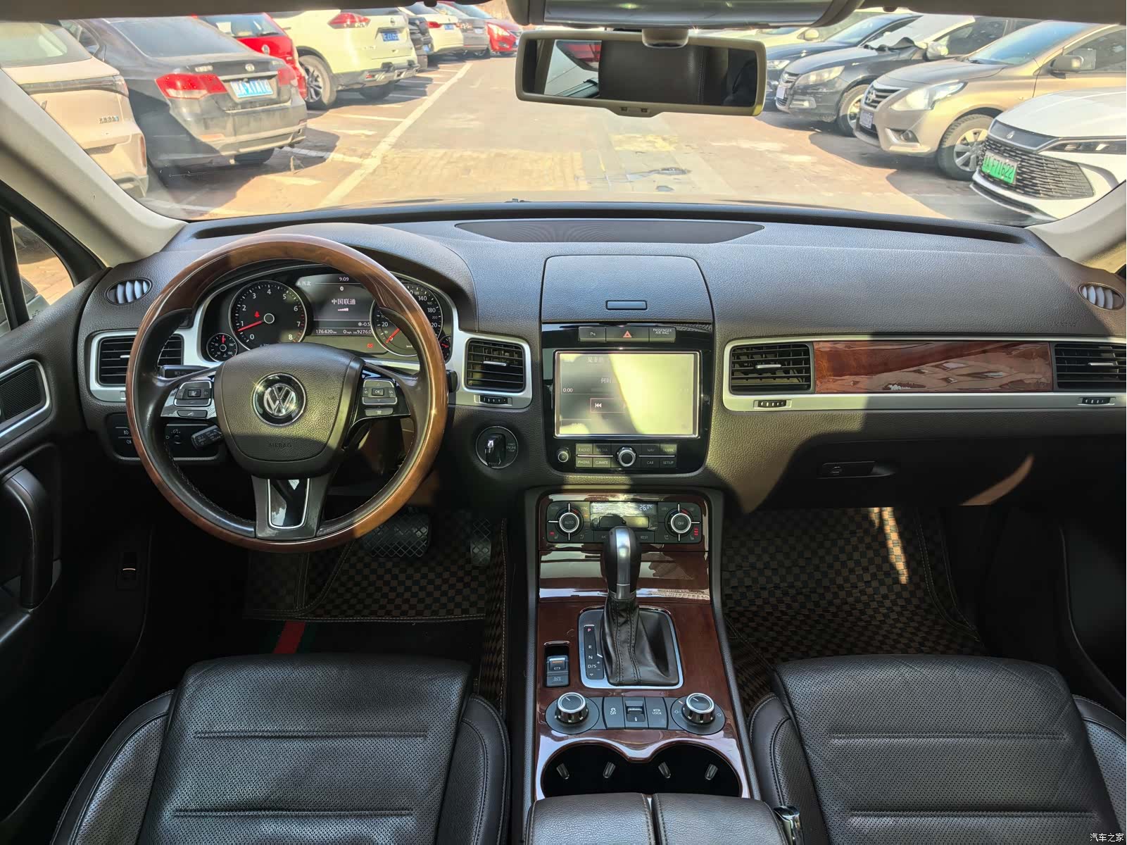 Volkswagen Touareg, 2015 8