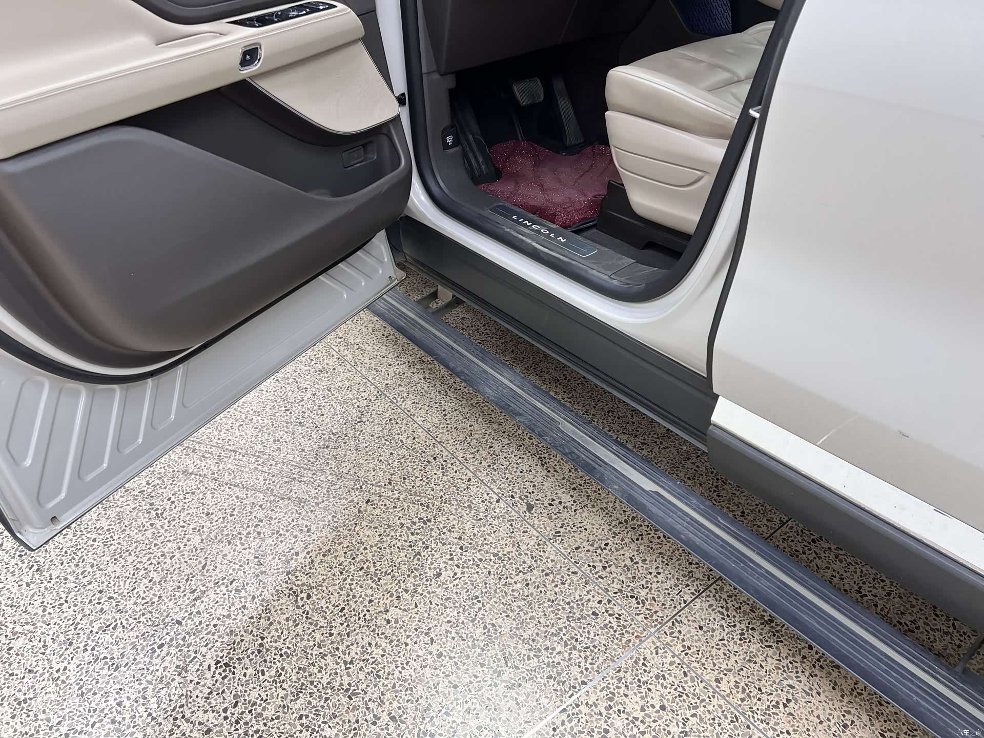 Lincoln Aviator, 2021 33