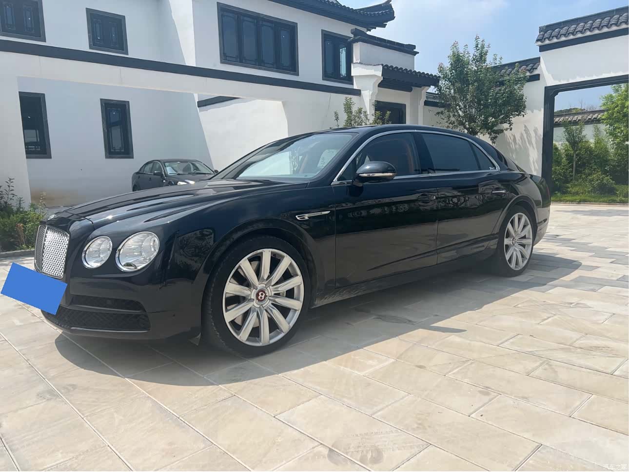 Bentley Flying Spur, 2018 1