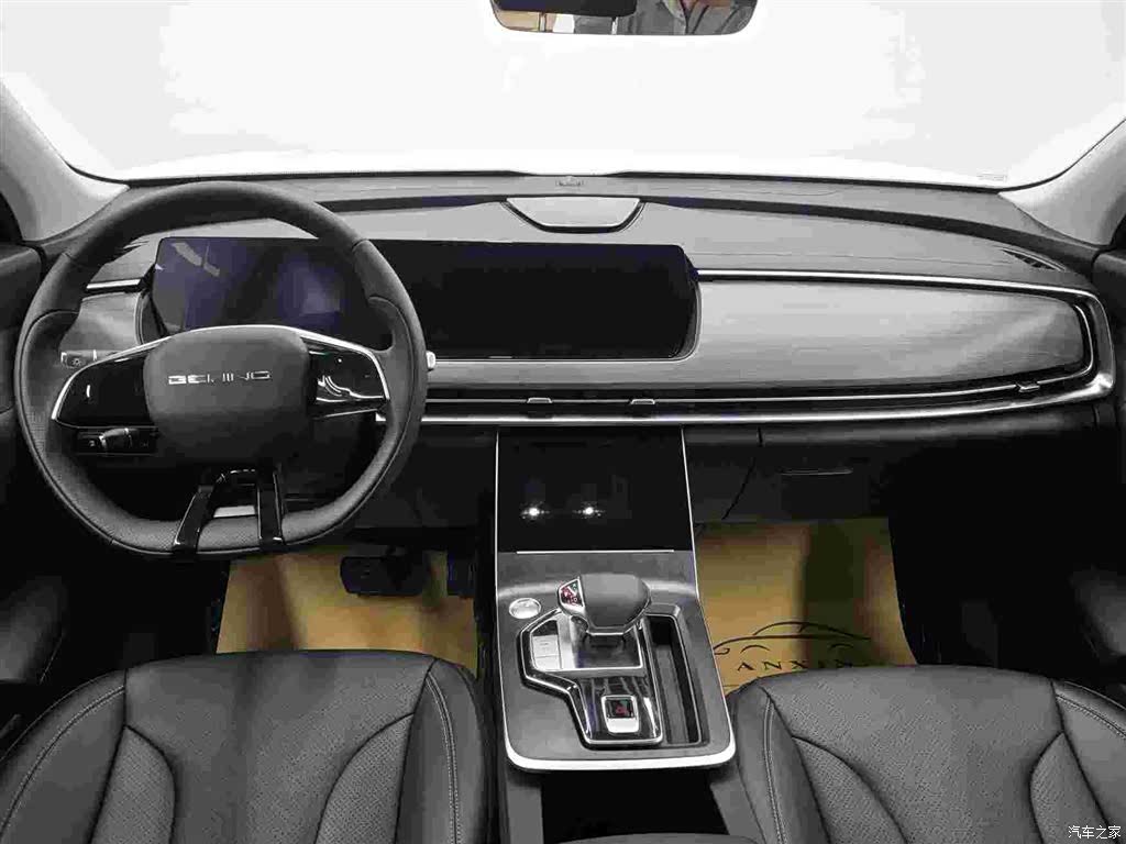 BAIC X7, 2025 13