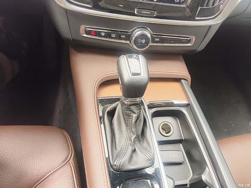 Volvo S90, 2020 14