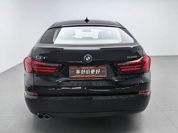 BMW 5 Series GT 2015 528i Leading