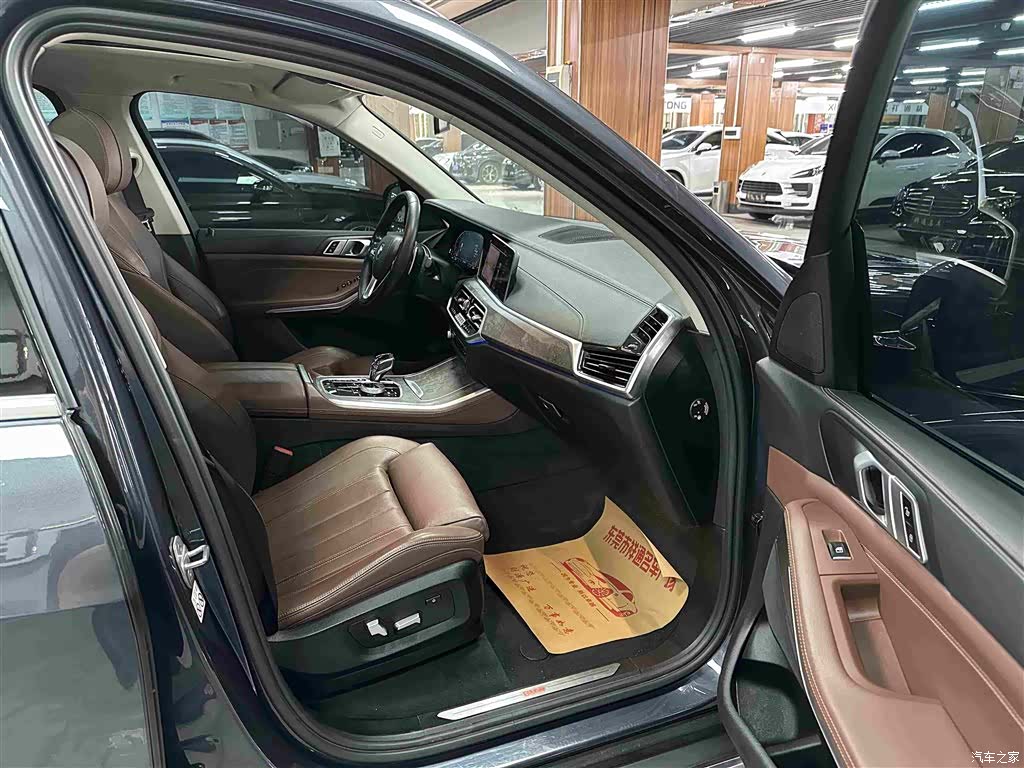 BMW X5, 2020 6