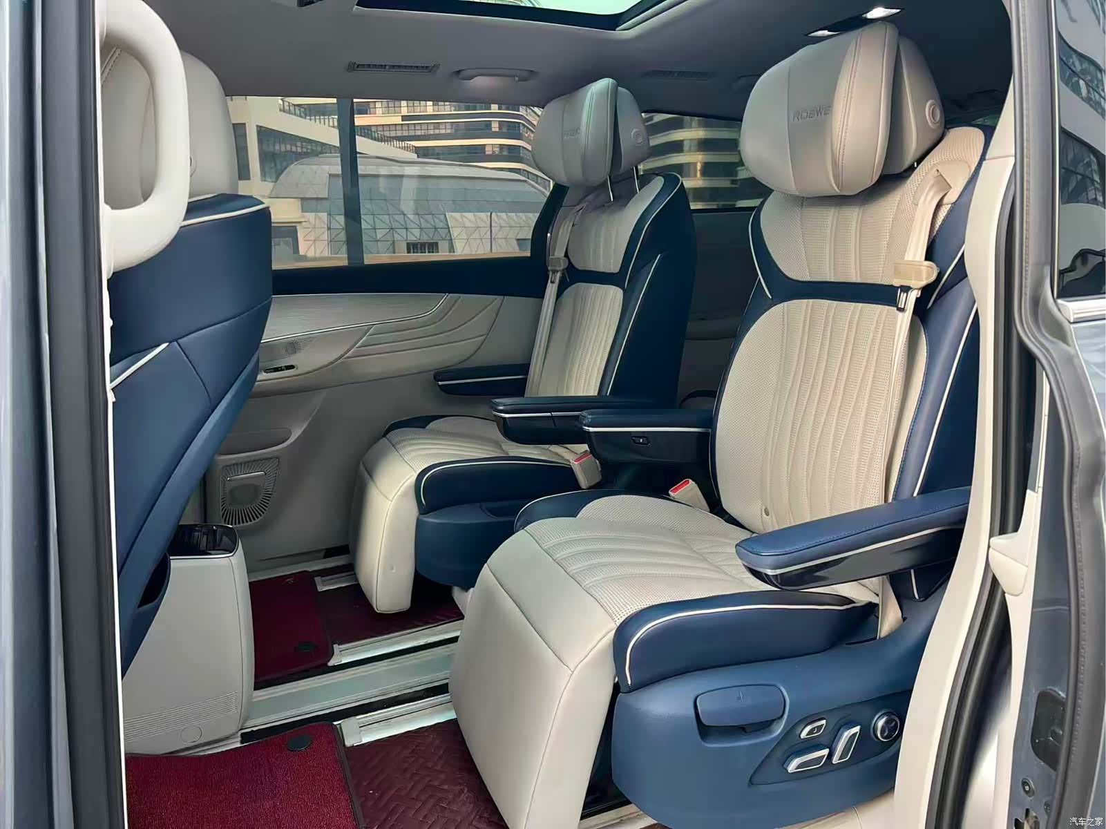 Roewe iMAX8, 2021 9