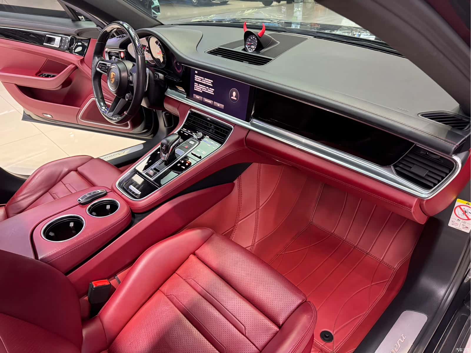 Porsche Panamera, 2022 6