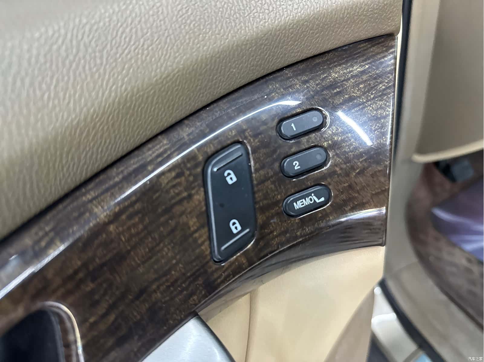 Acura MDX, 2011 6