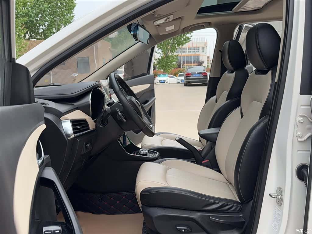 Wuling 360, 2019 11