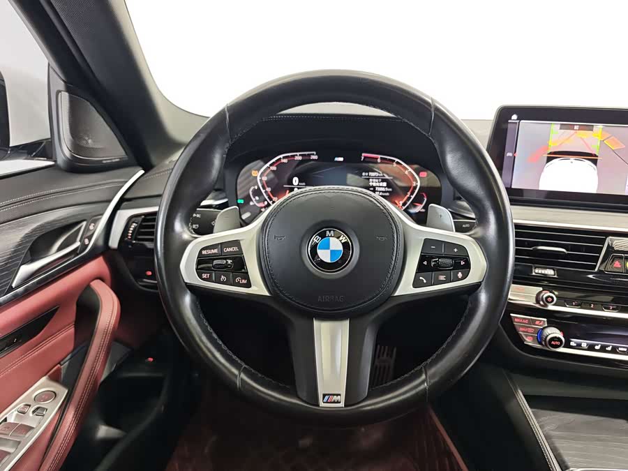BMW 5 Series 2021, фото 9