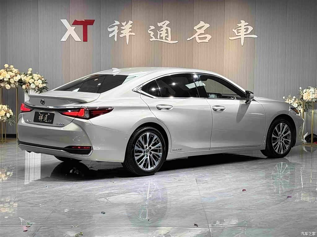 Lexus ES, 2021 24