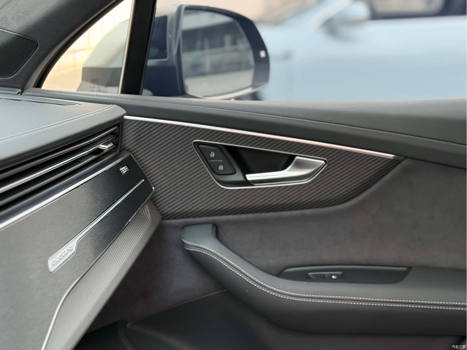Audi Q7, 2025 22
