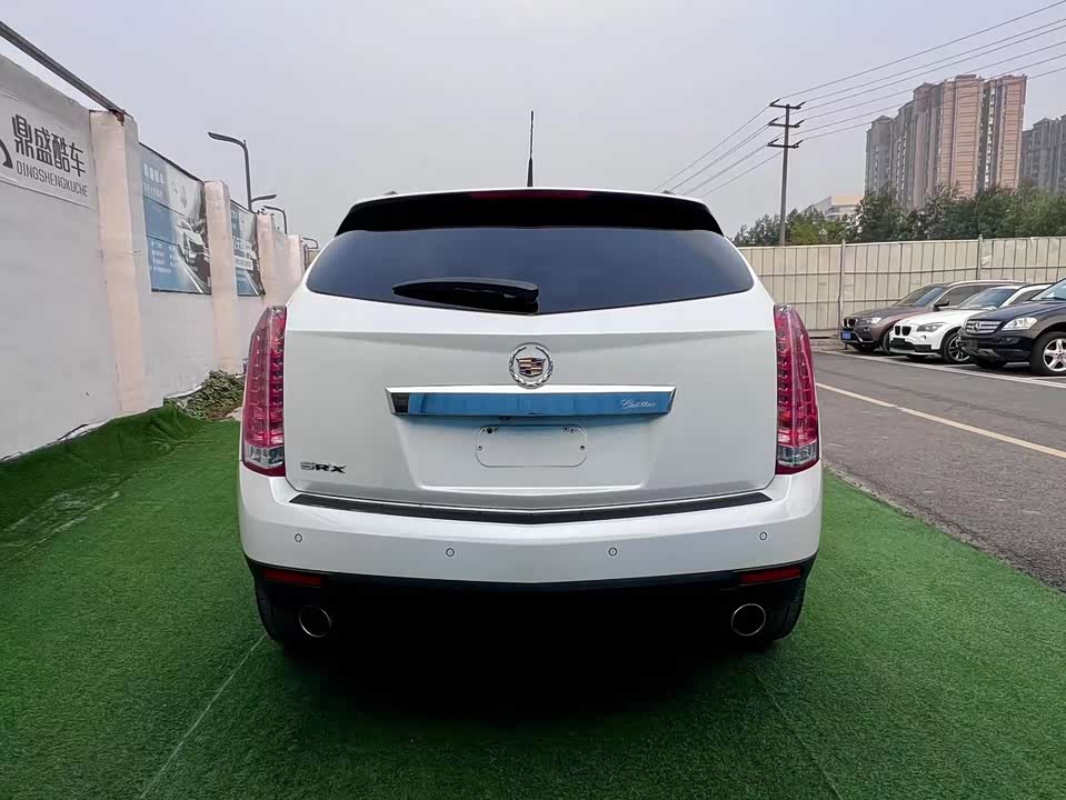 Cadillac SRX