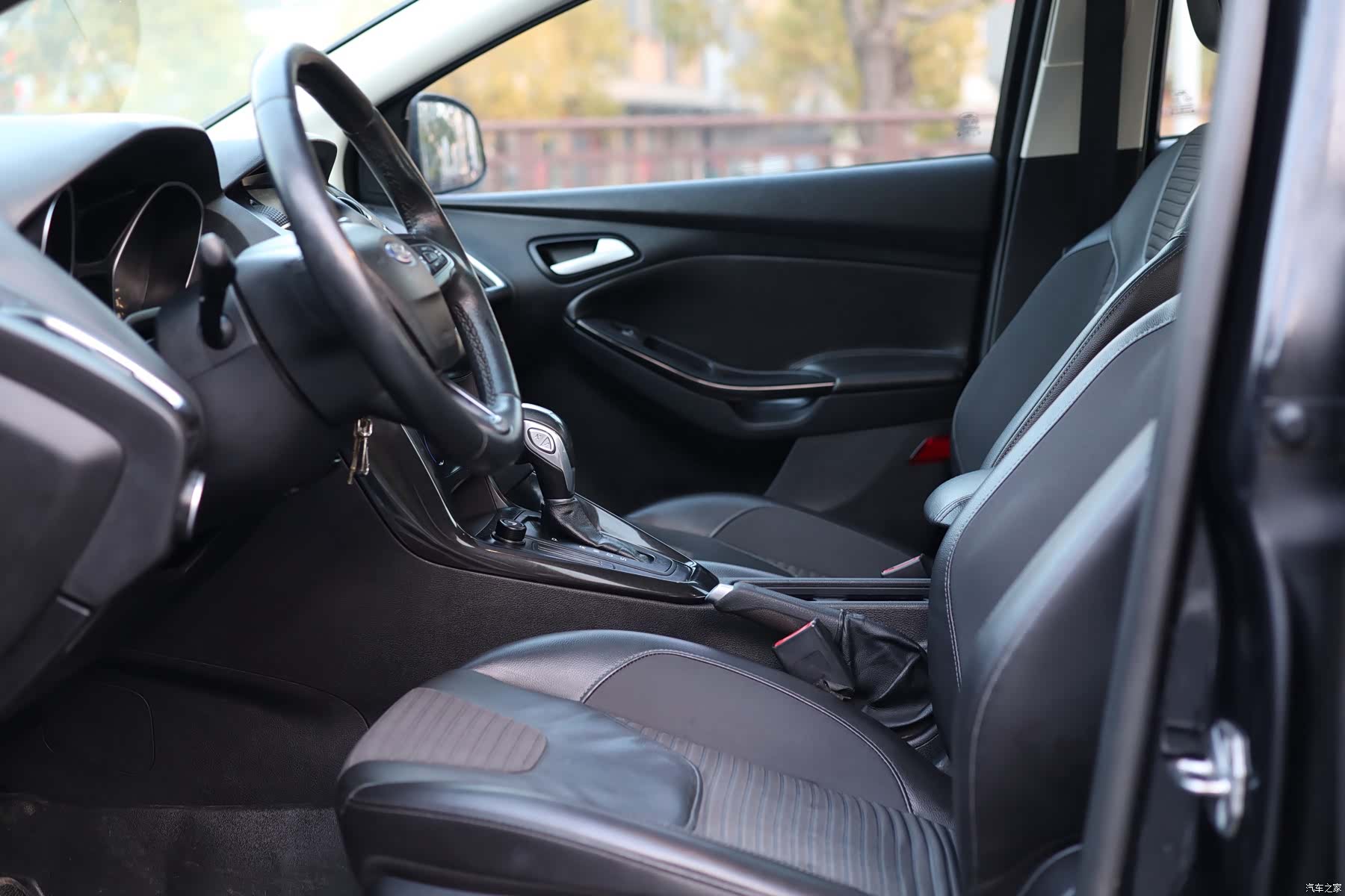 Ford Focus, 2016 16