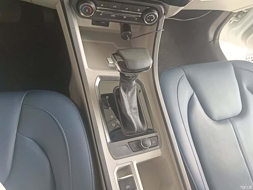 Chery 3x, 2024 14