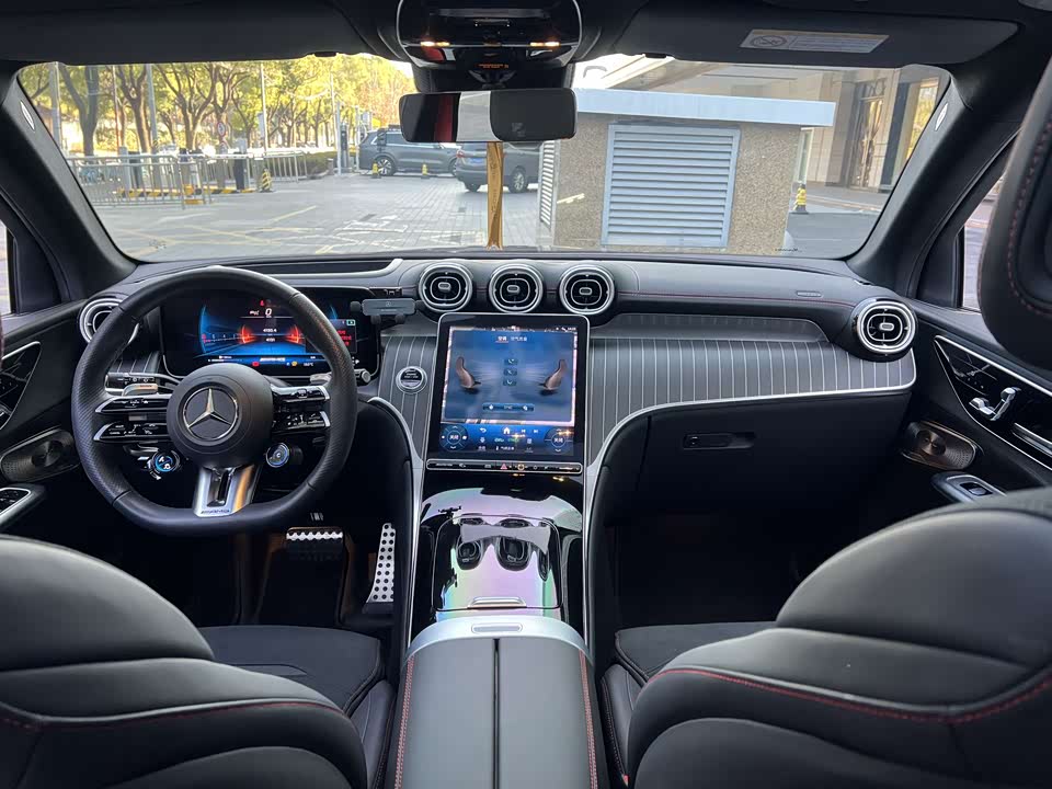 Mercedes-Benz GLC AMG