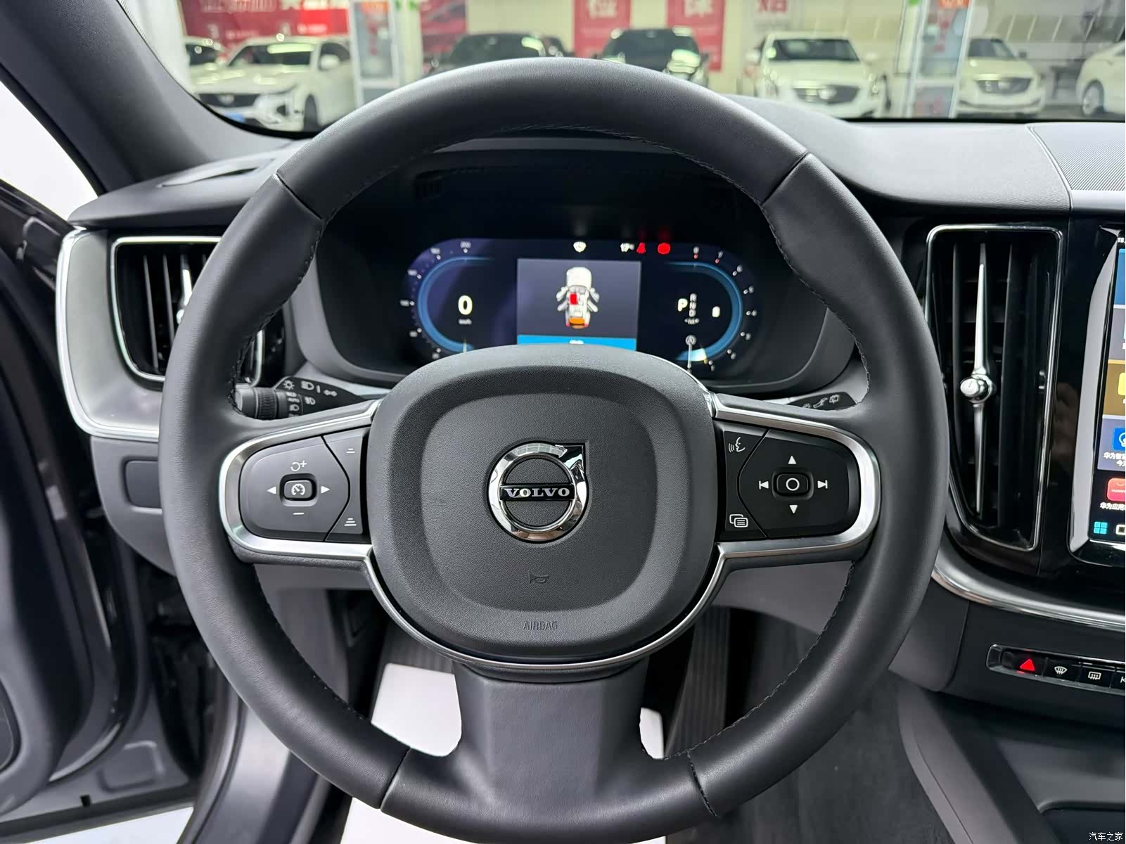 Volvo XC60, 2025 2