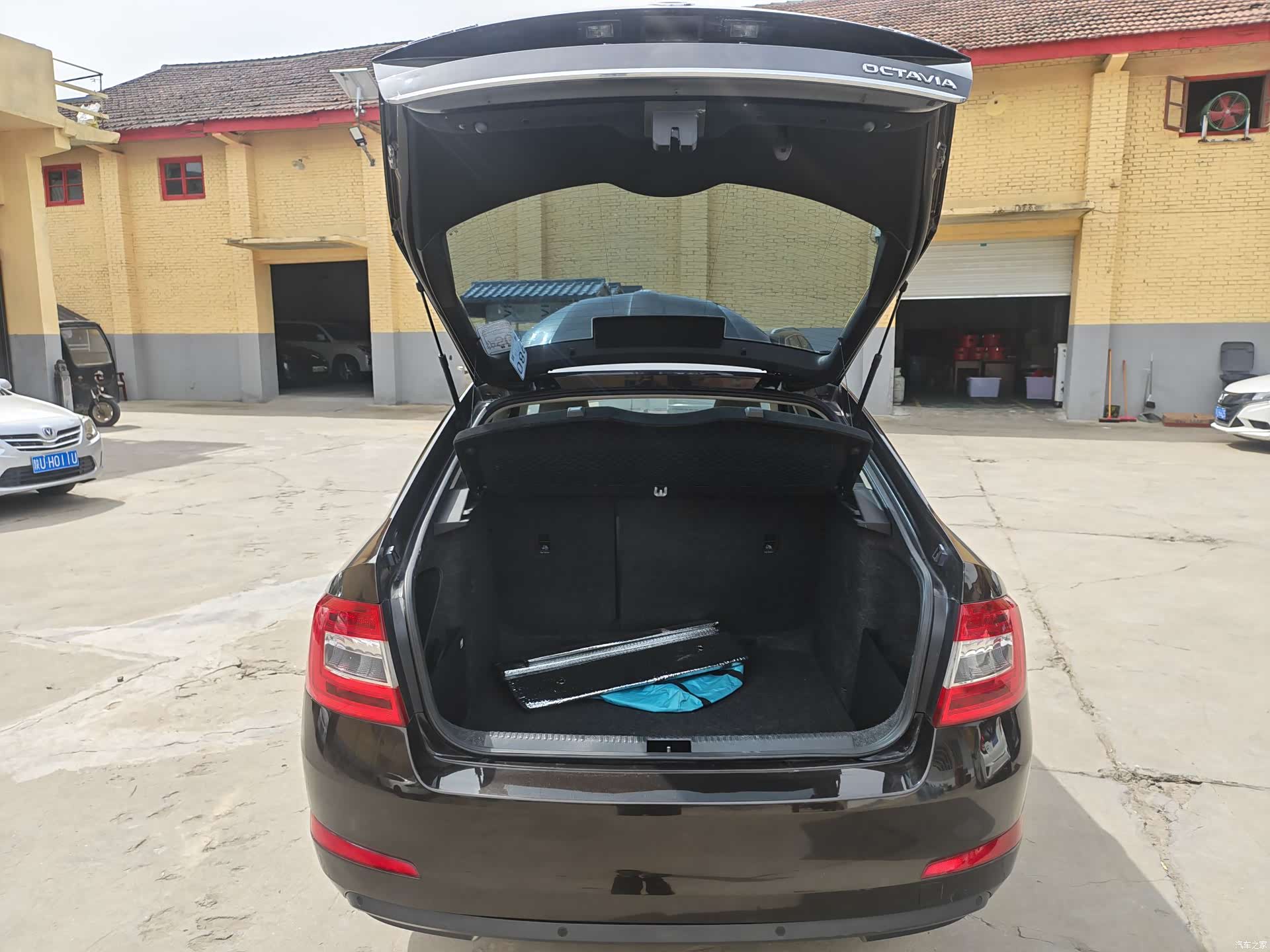 Skoda Octavia, 2015 16