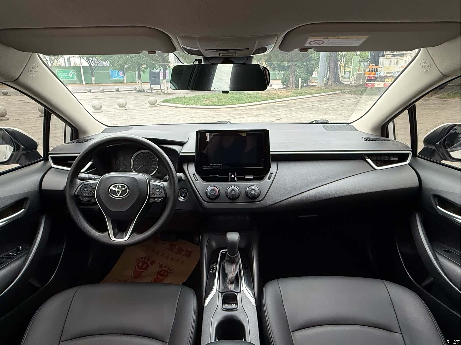 Toyota Corolla, 2021 все фото