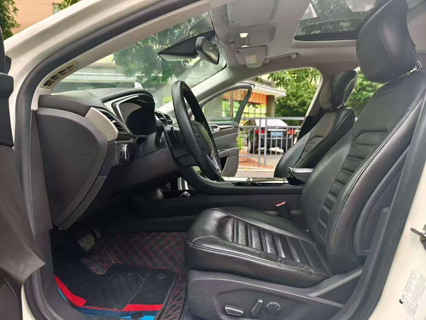 Ford Mondeo, 2015 4
