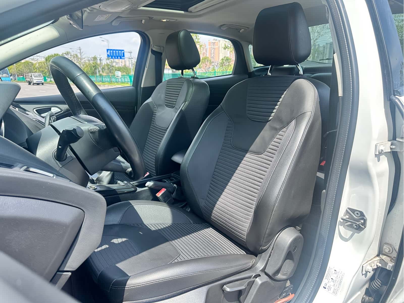 Ford Focus, 2016 21