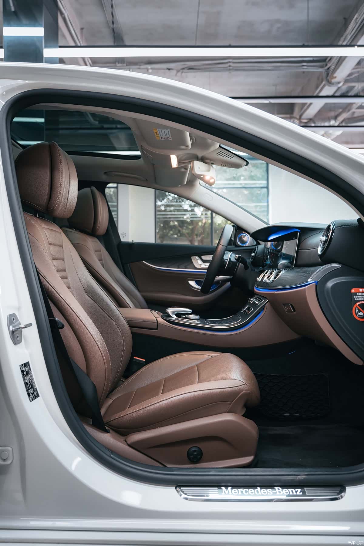 Mercedes-Benz E-Class, 2018 11