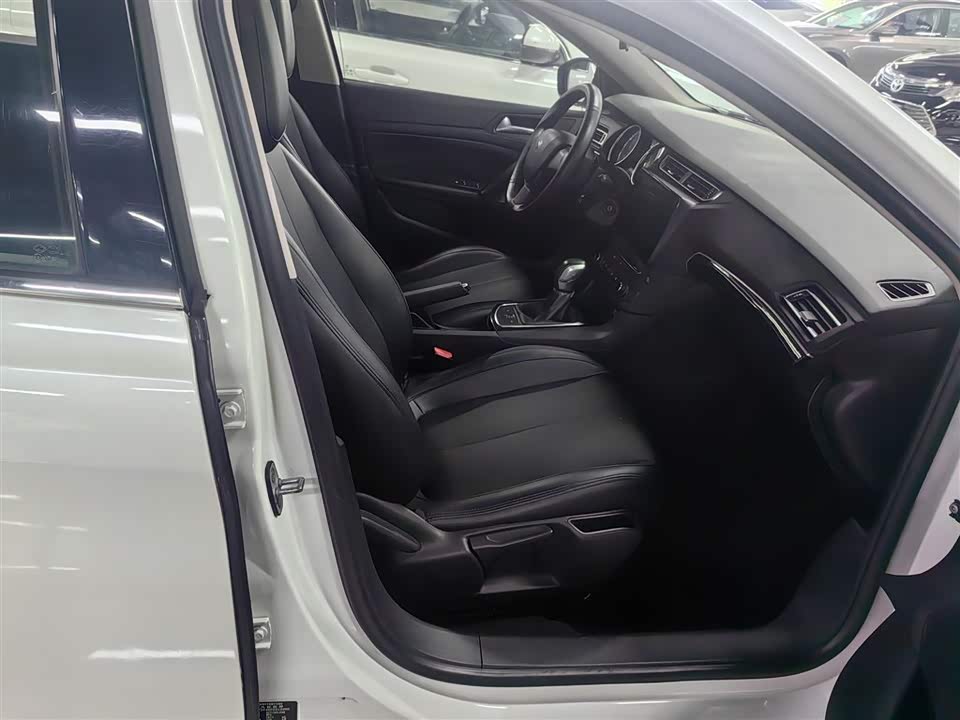 Peugeot 408 Peugeot 408