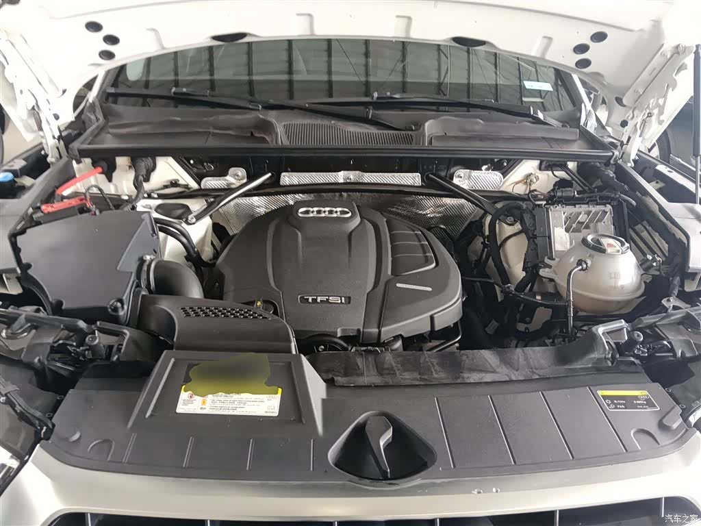 Audi Q5L, 2019 20
