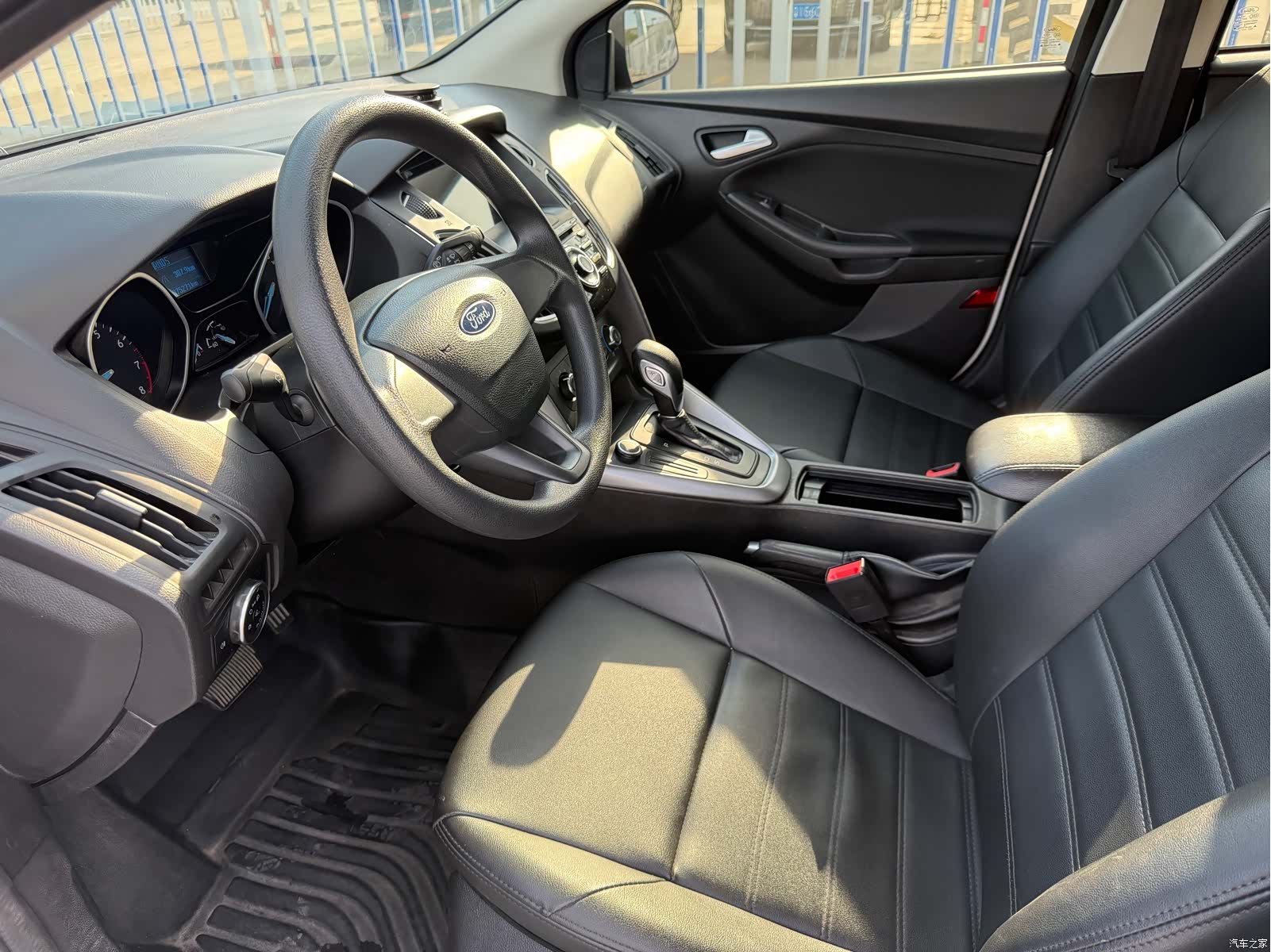 Ford Focus, 2019 6
