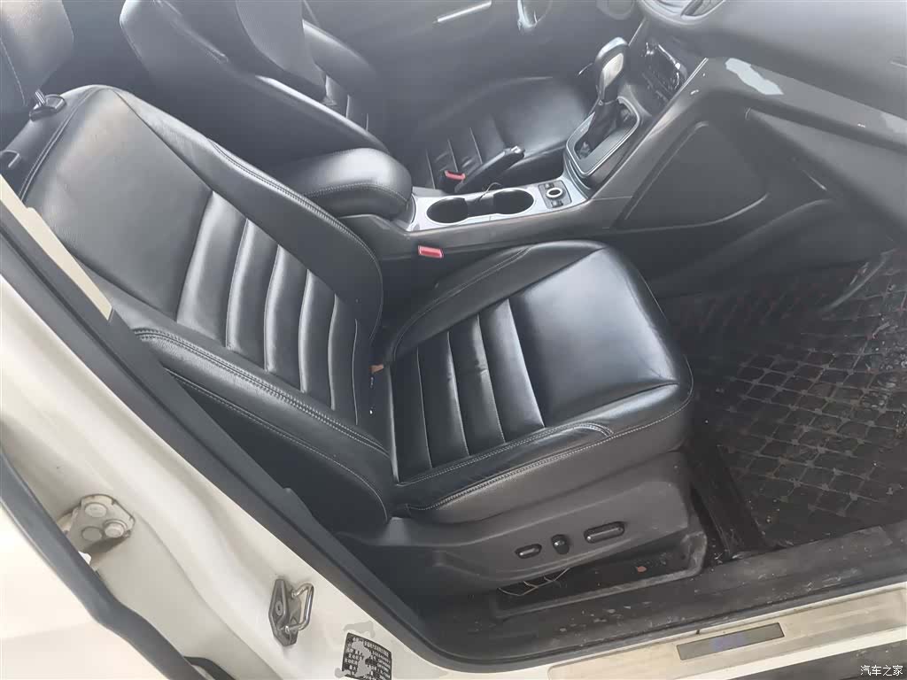 Ford Kuga, 2016 25