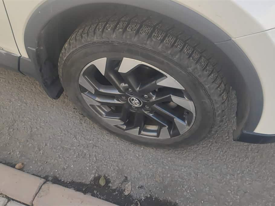 Toyota RAV4 Rongfang