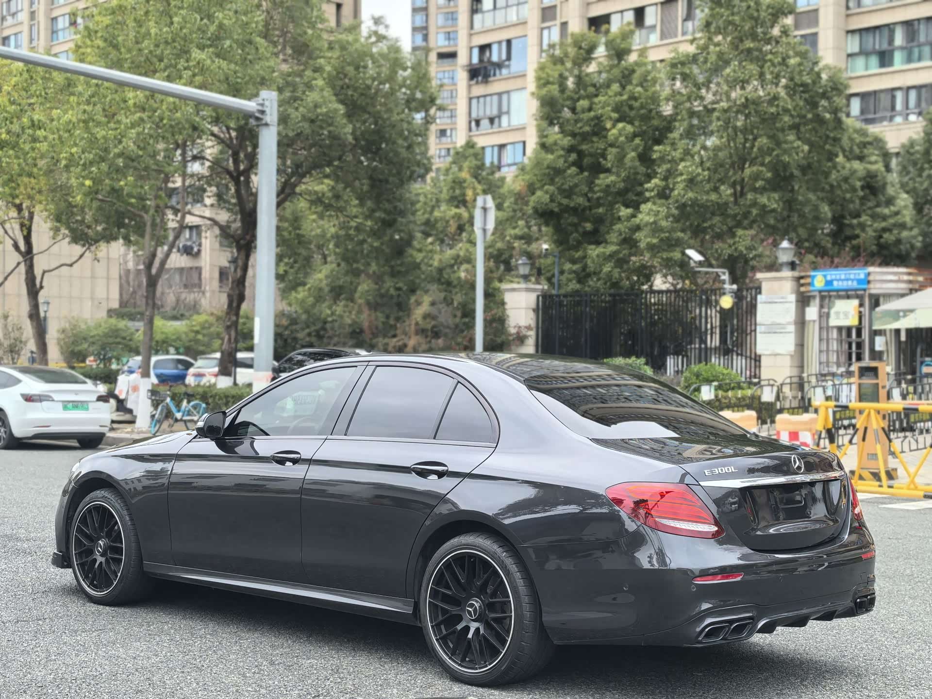 Mercedes-Benz E-Class, 2017 6