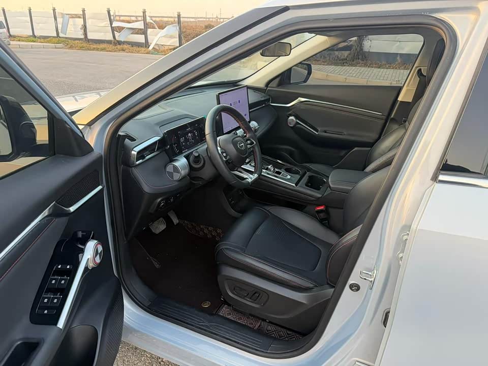 Trumpchi Shadow cool