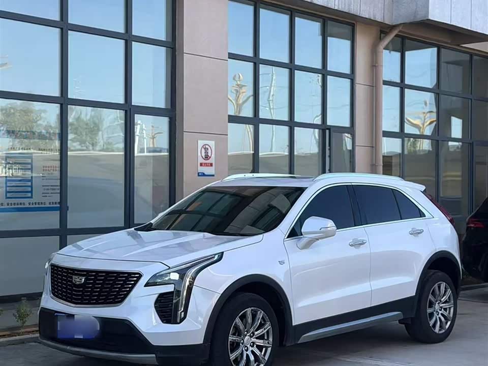Cadillac XT4