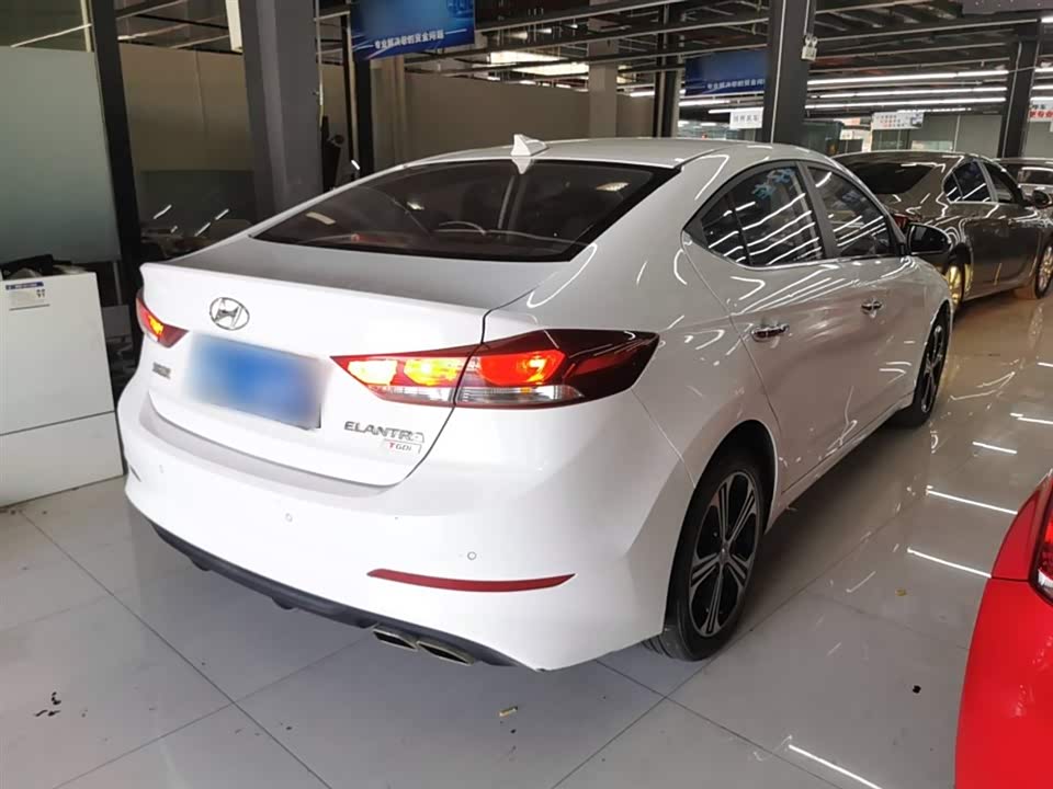 Hyundai Lead