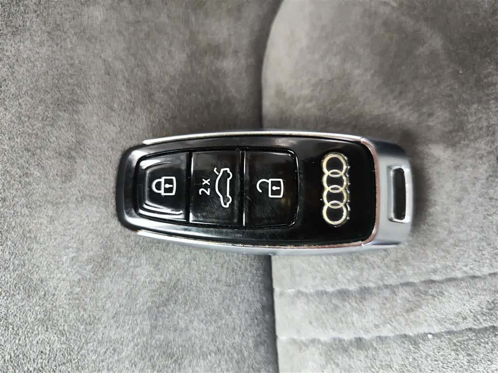 Audi A6L, 2021 13