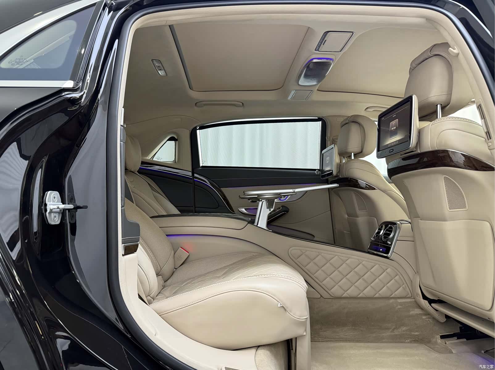 Maybach S-Class, 2017 11
