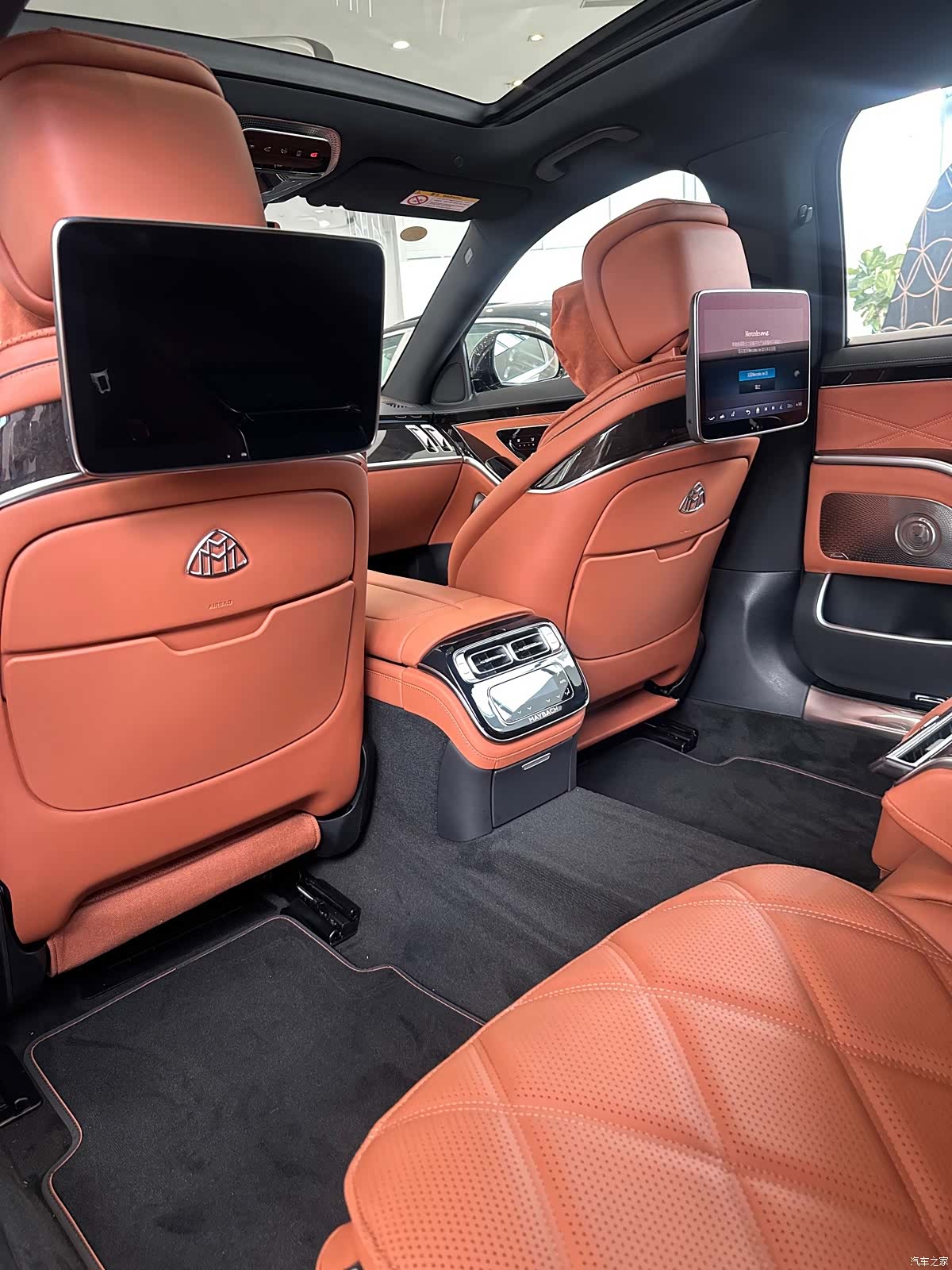 Maybach S-Class, 2026 4