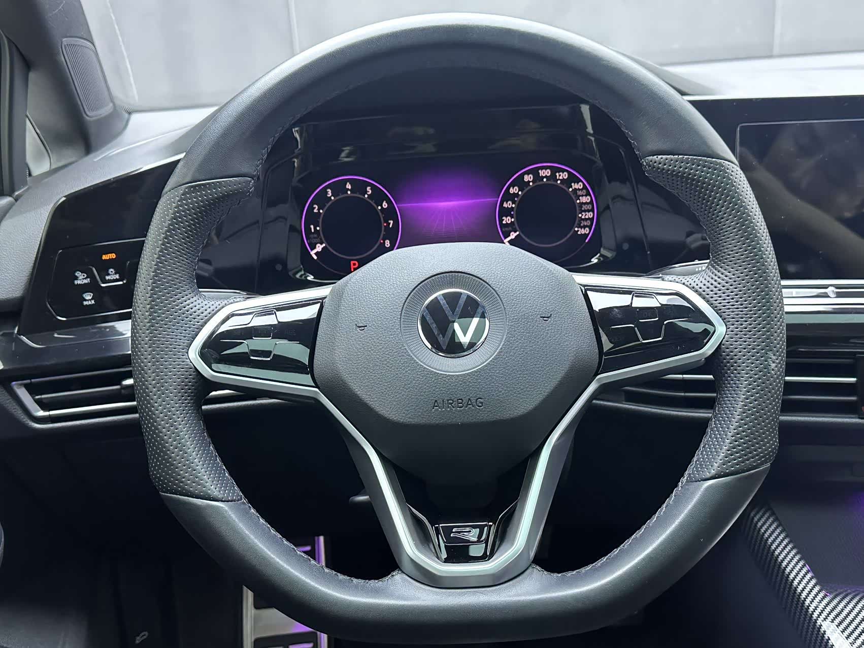 Volkswagen Golf, 2021 13