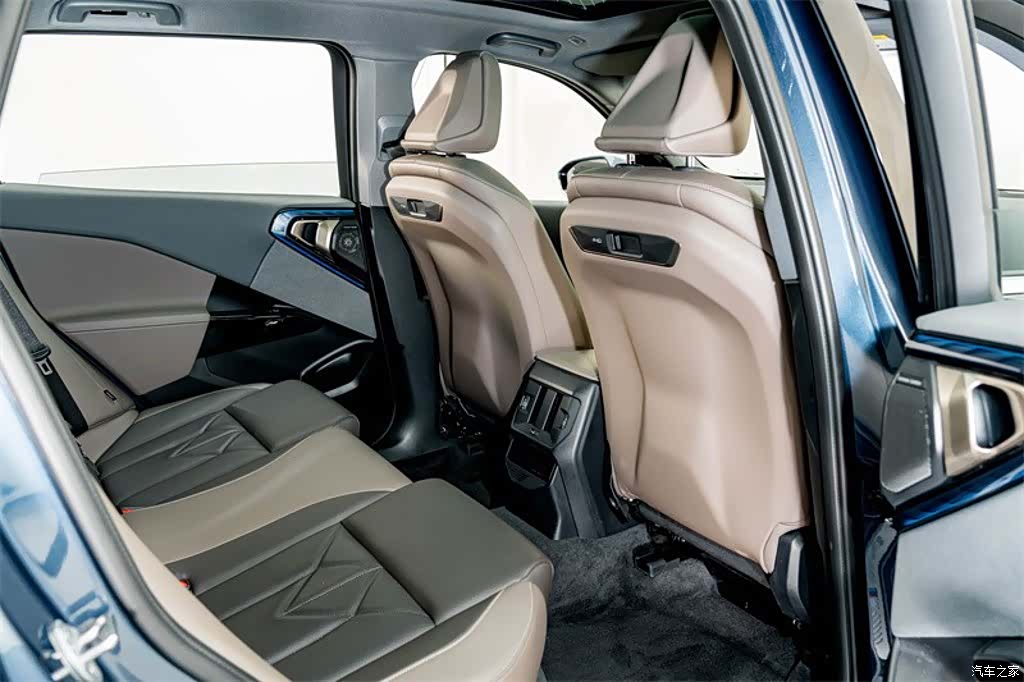 BMW X3, 2025 23