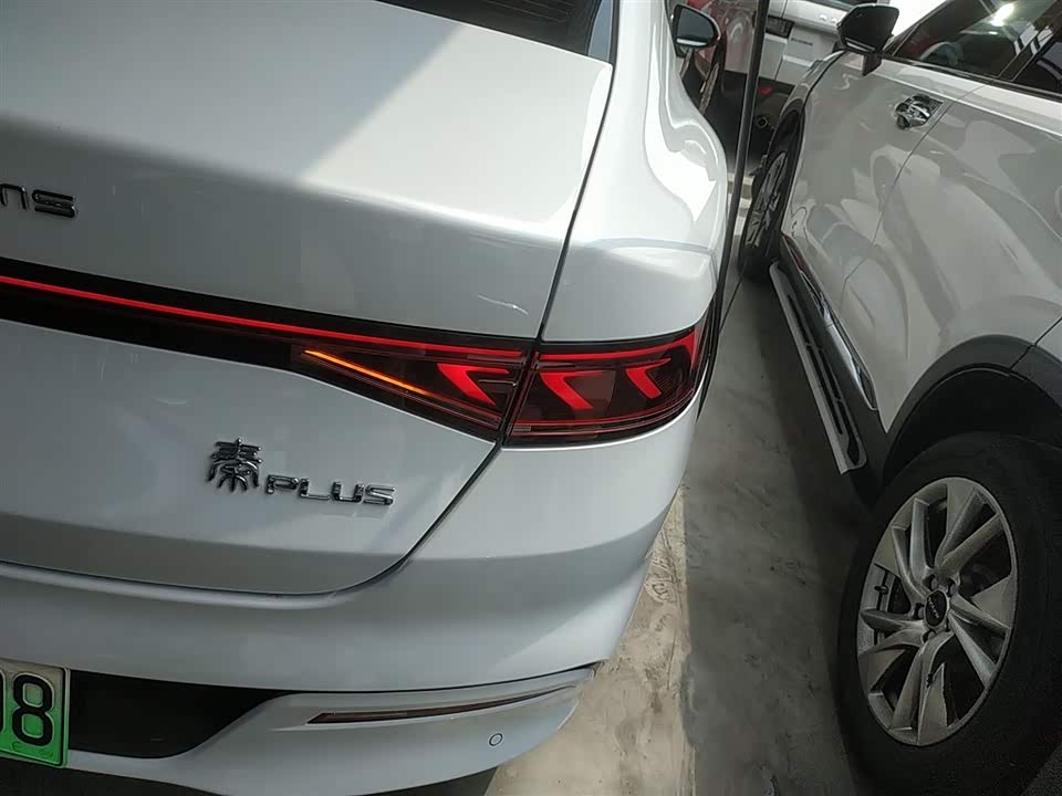 BYD Qin Yuan BYD Qin Yuan