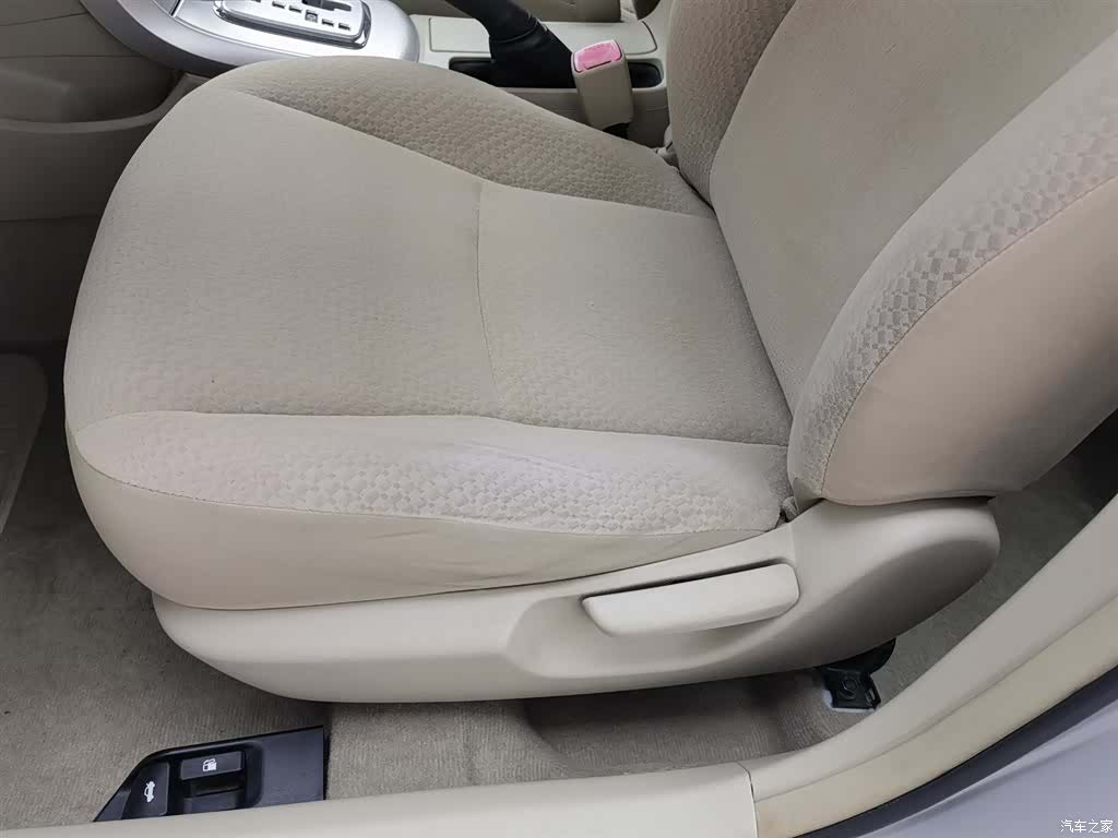 Toyota Corolla, 2011 20