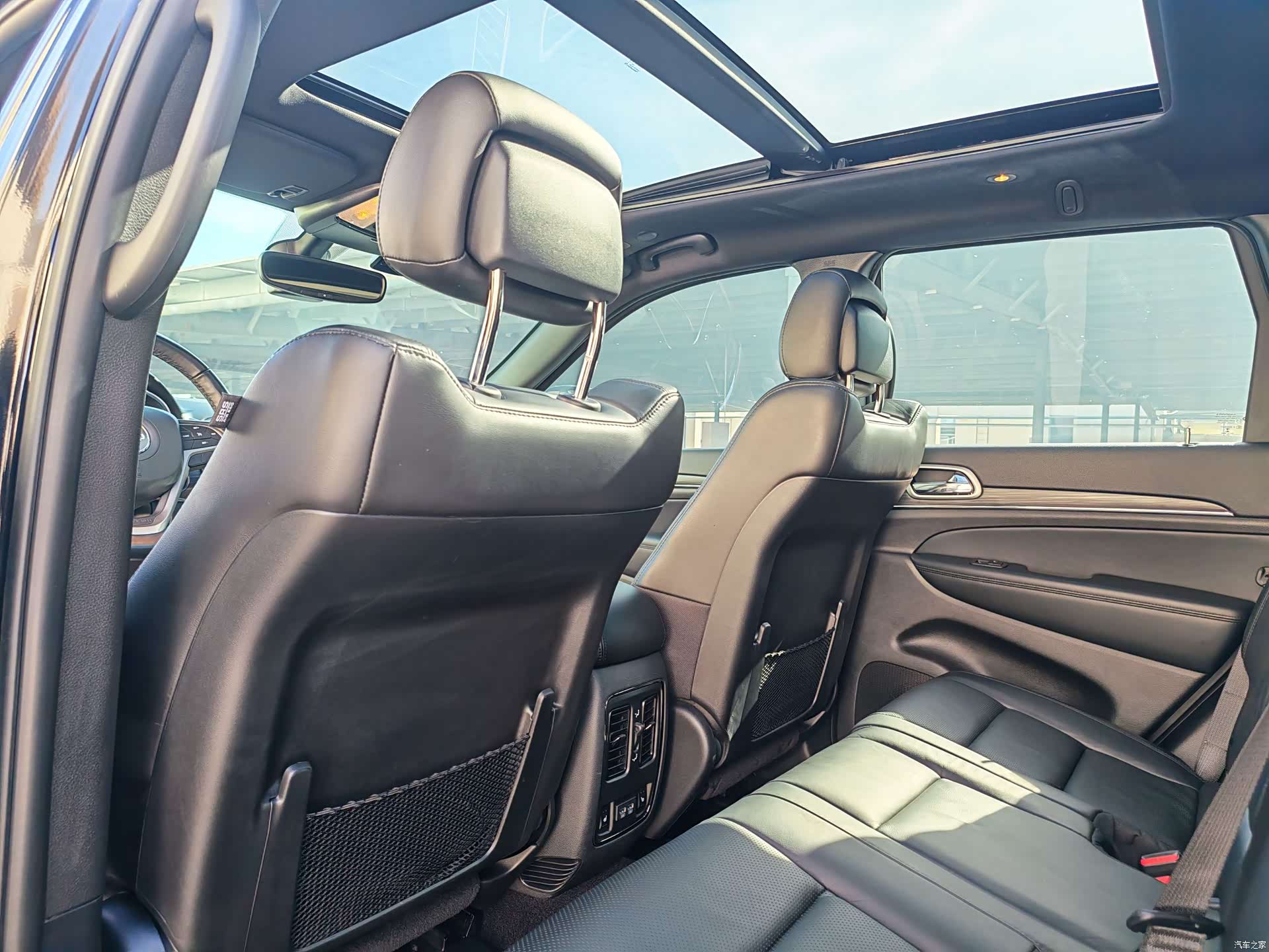 Jeep Grand Cherokee, 2021 14