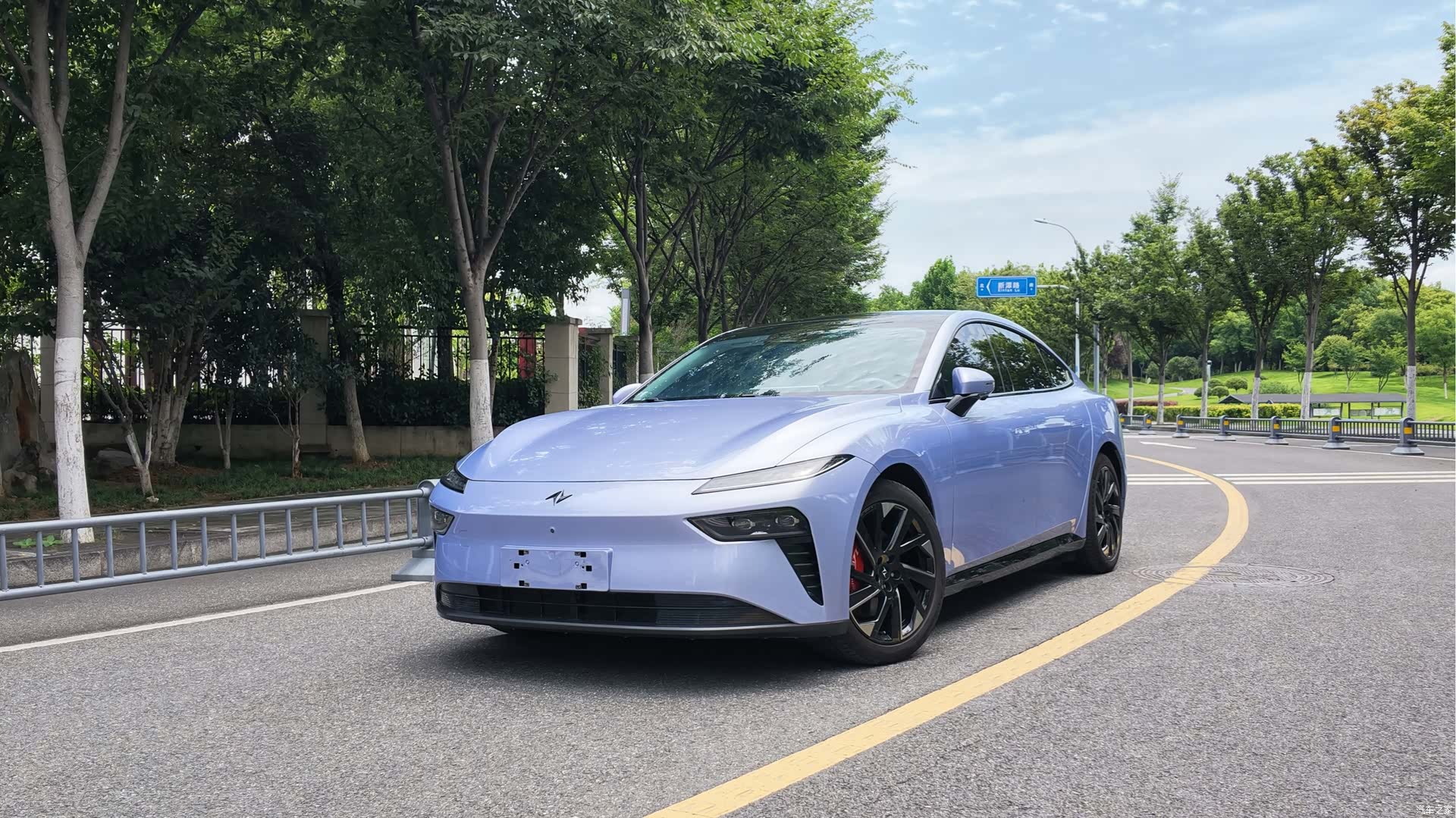 DongFeng eπ007, 2024 3