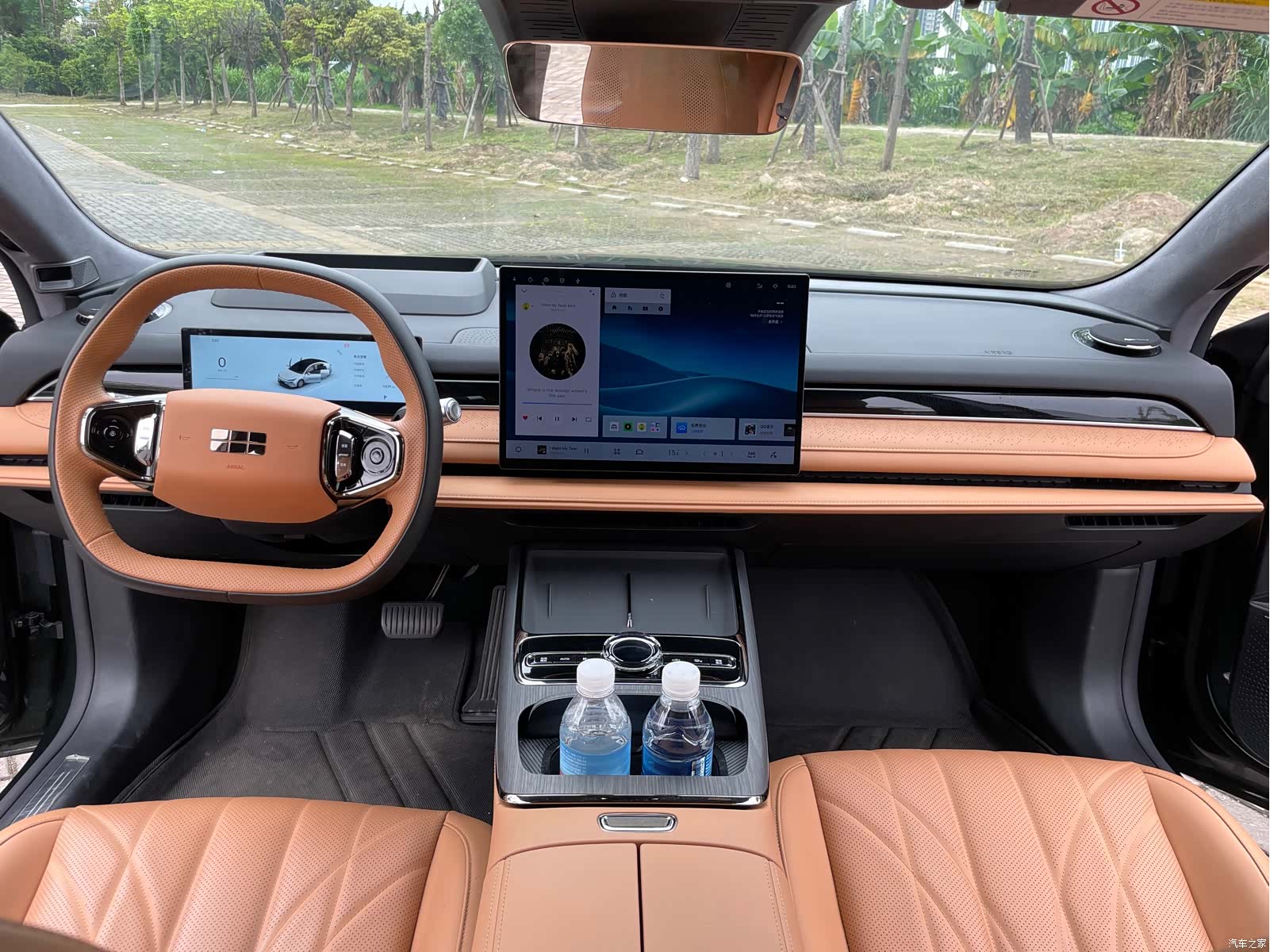 Geely 8, 2025 9