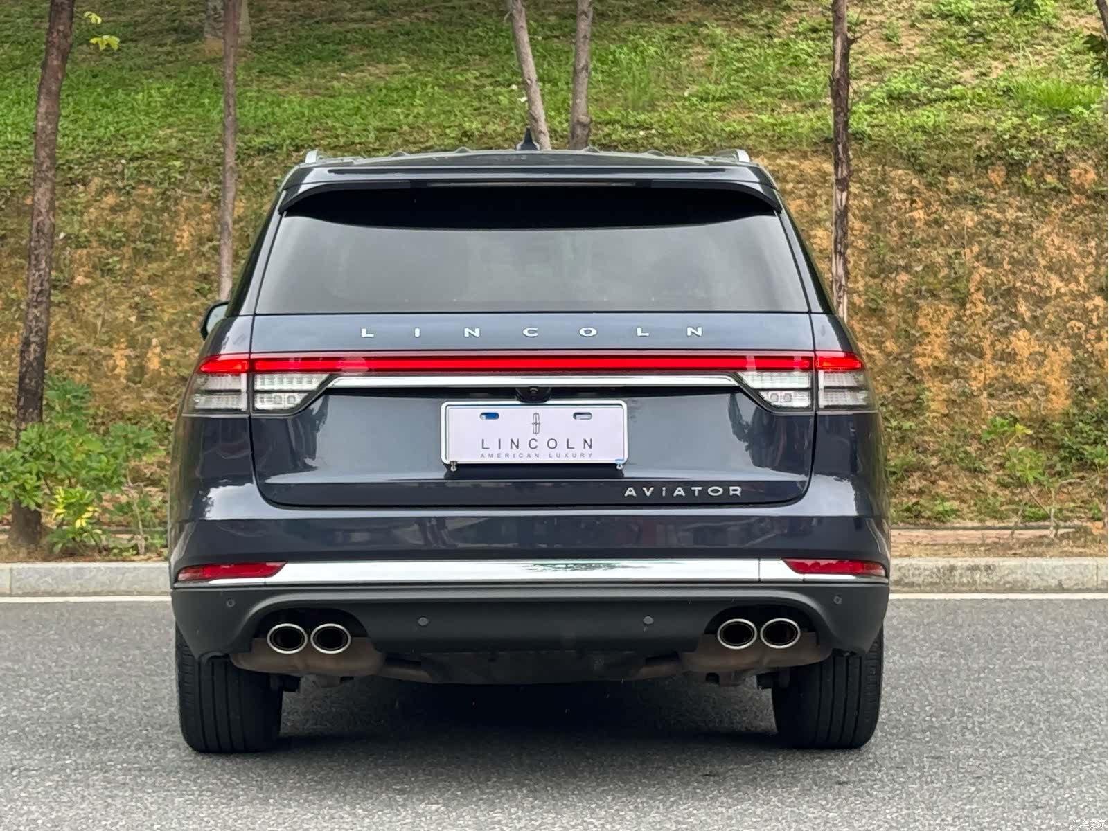 Lincoln Aviator, 2021 8