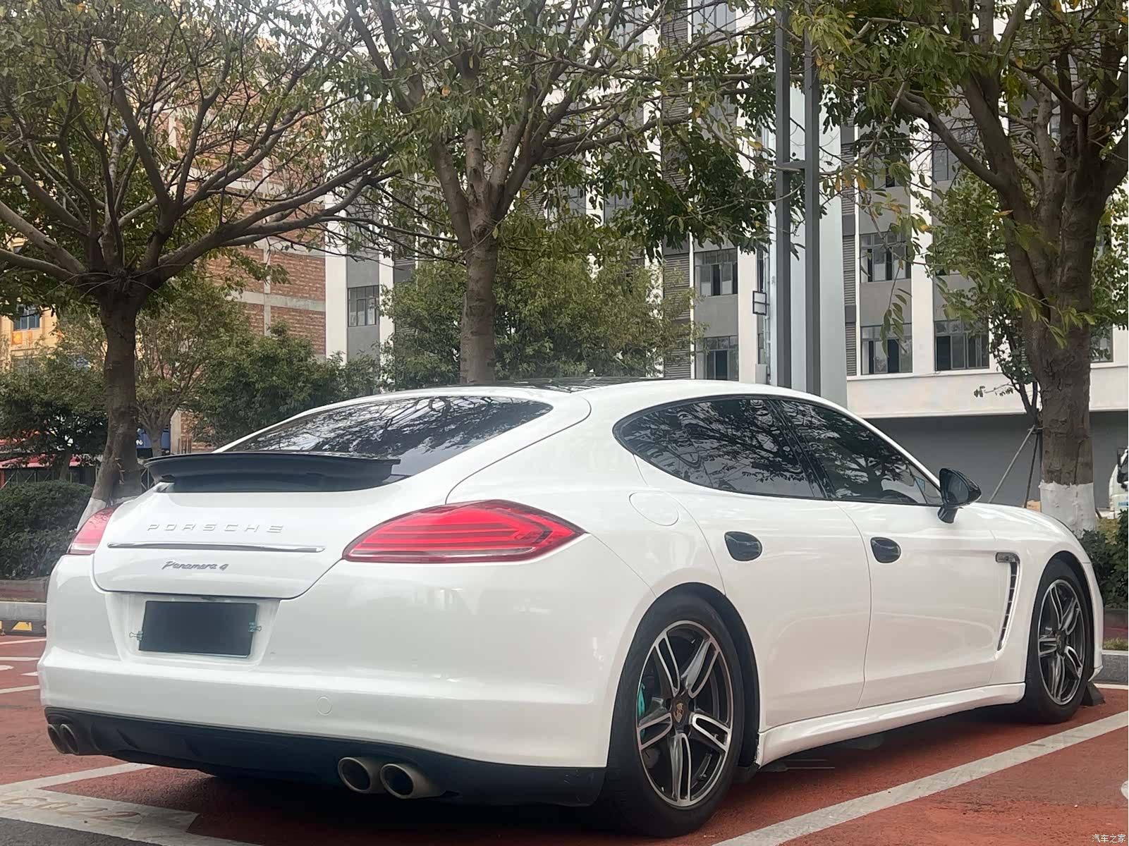 Porsche Panamera, 2011 9