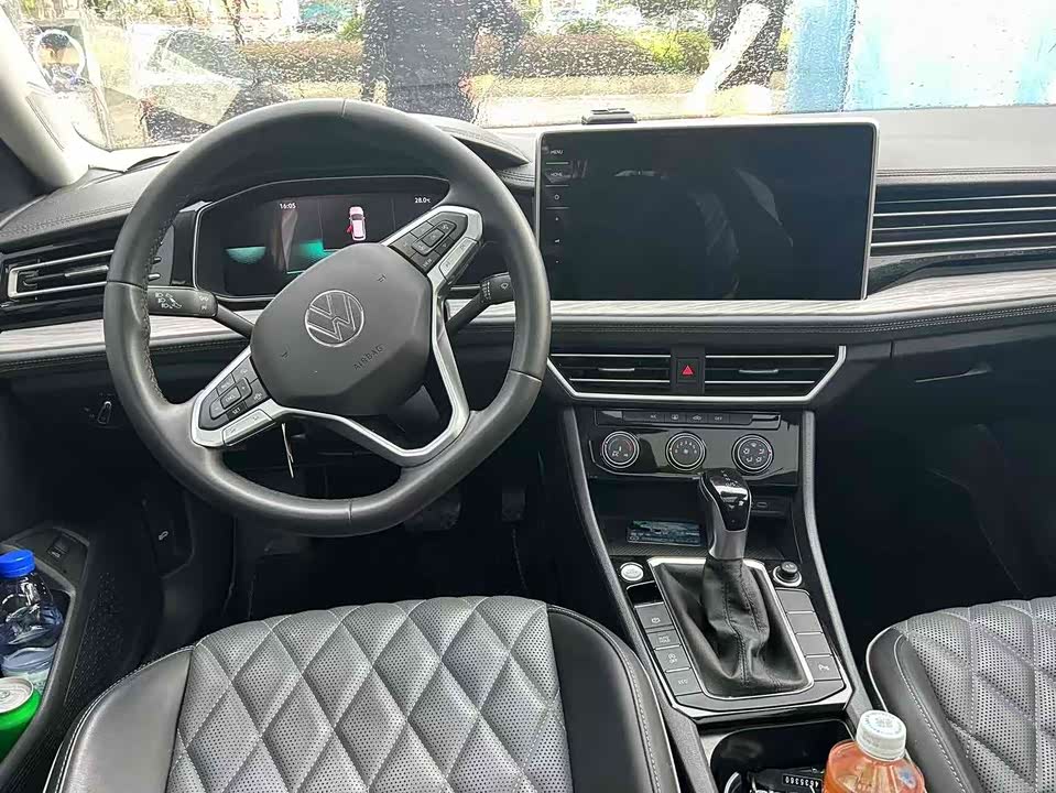 Volkswagen Sagitar