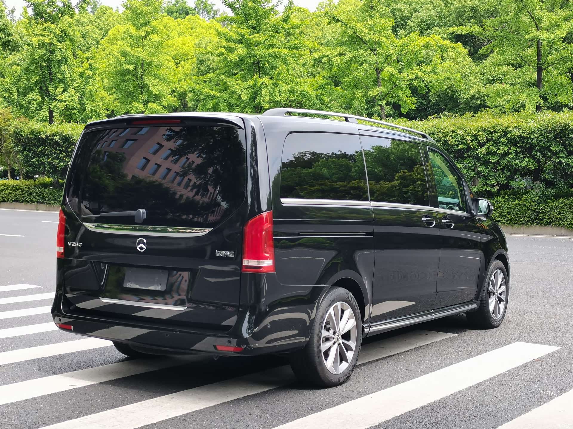 Mercedes-Benz V-Class, 2022 все фото