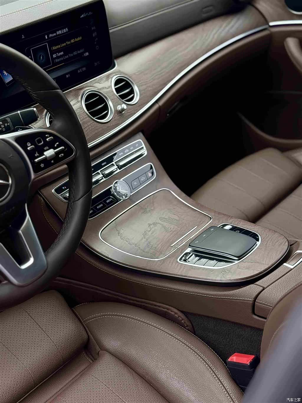 Mercedes-Benz E-Class, 2019 13